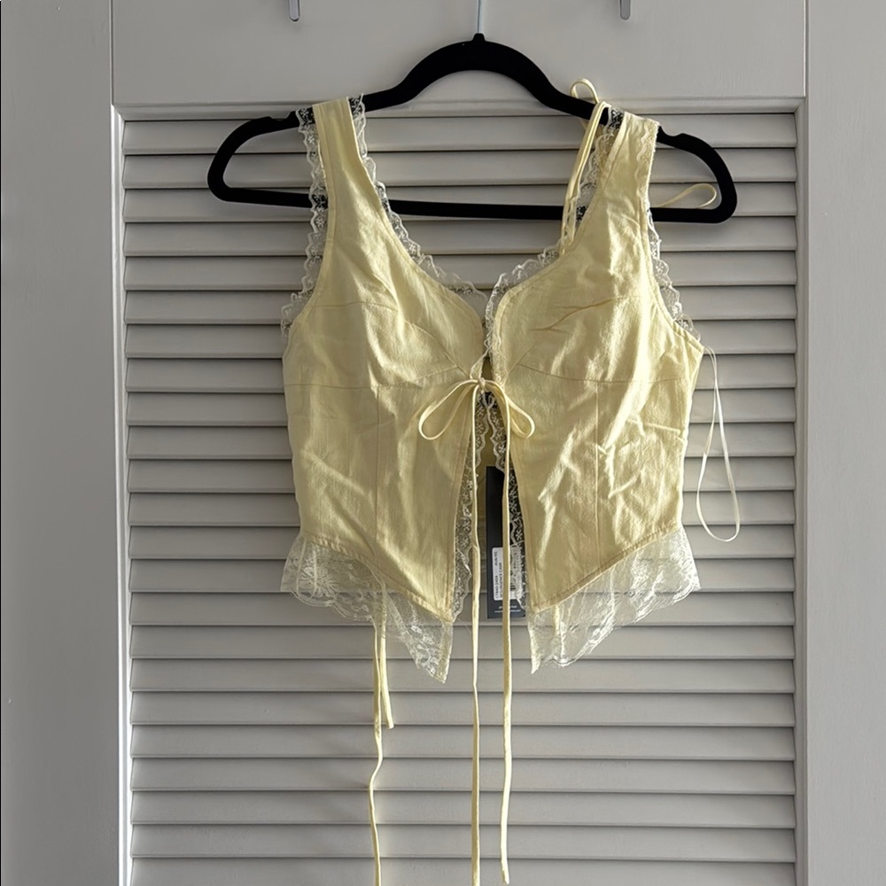 Lioness Yellow Tie-Front Camisole - Picture 2 of 4